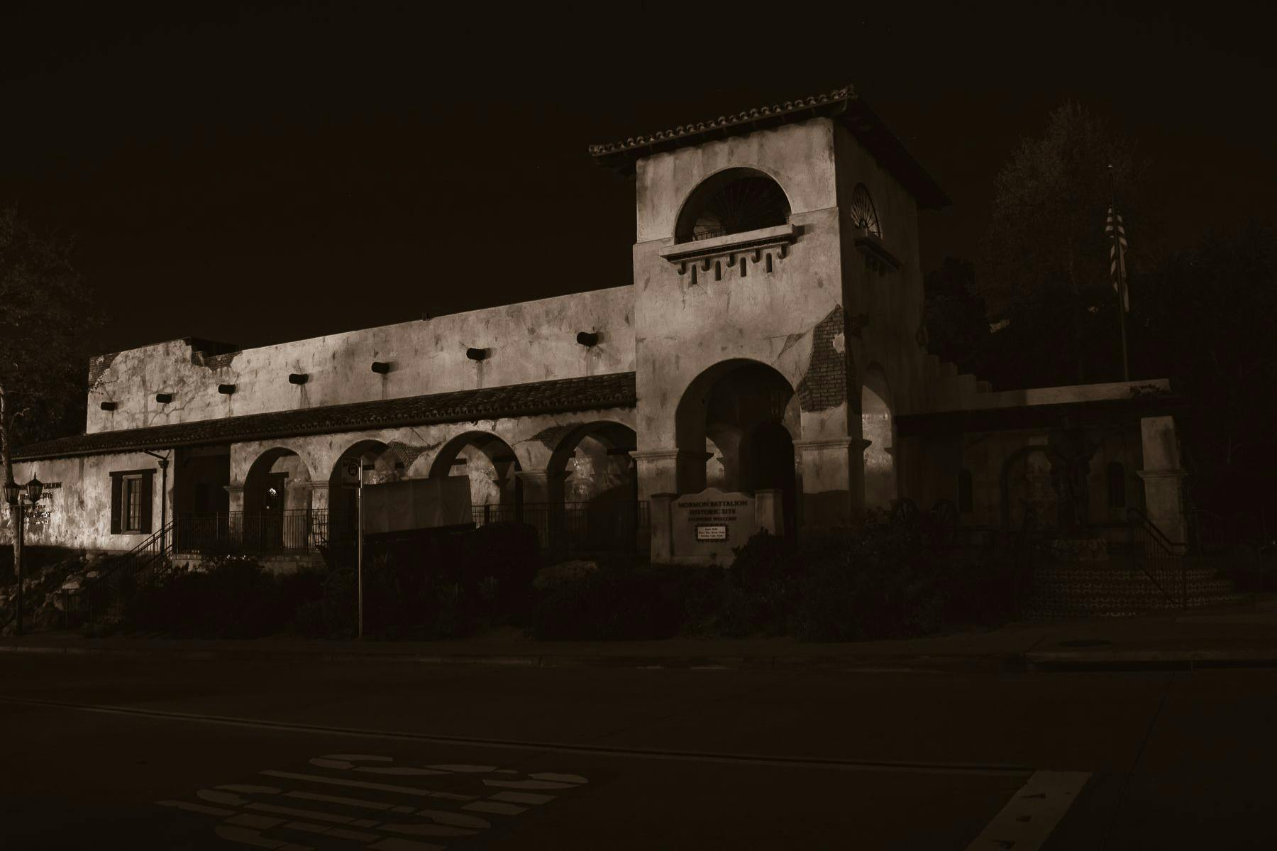 San Diego: Gaslamp Haunted Tour - Photo 1 of 8